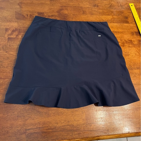 Tail Activewear women’s navy skirt skort size 16 - Picture 9 of 11